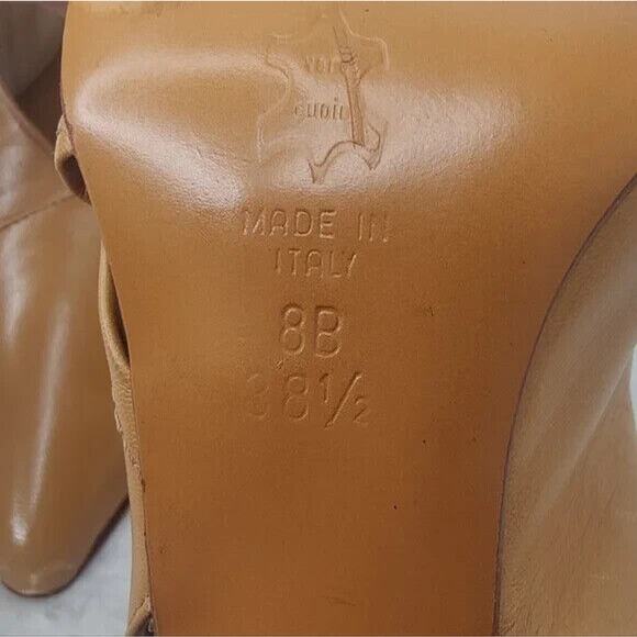 Tan leather Y2K BCBGMaxazria Pointed Toe Pump size 8B - Picture 8 of 11